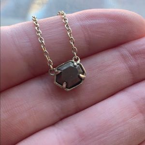 Kendra Scott Necklace - with bag!